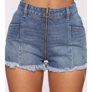 Fashion Nova Bryana Shorts NWT